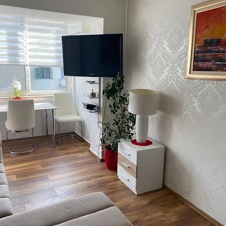 Iva Apartment *
