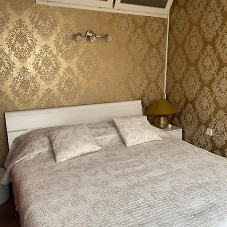 Iva Apartment *