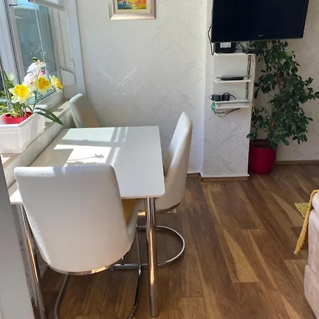 Iva Apartment *